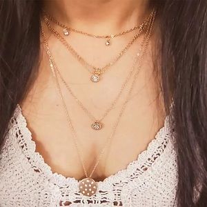 Hollow Women Round Flower Crystal Chain Pendant